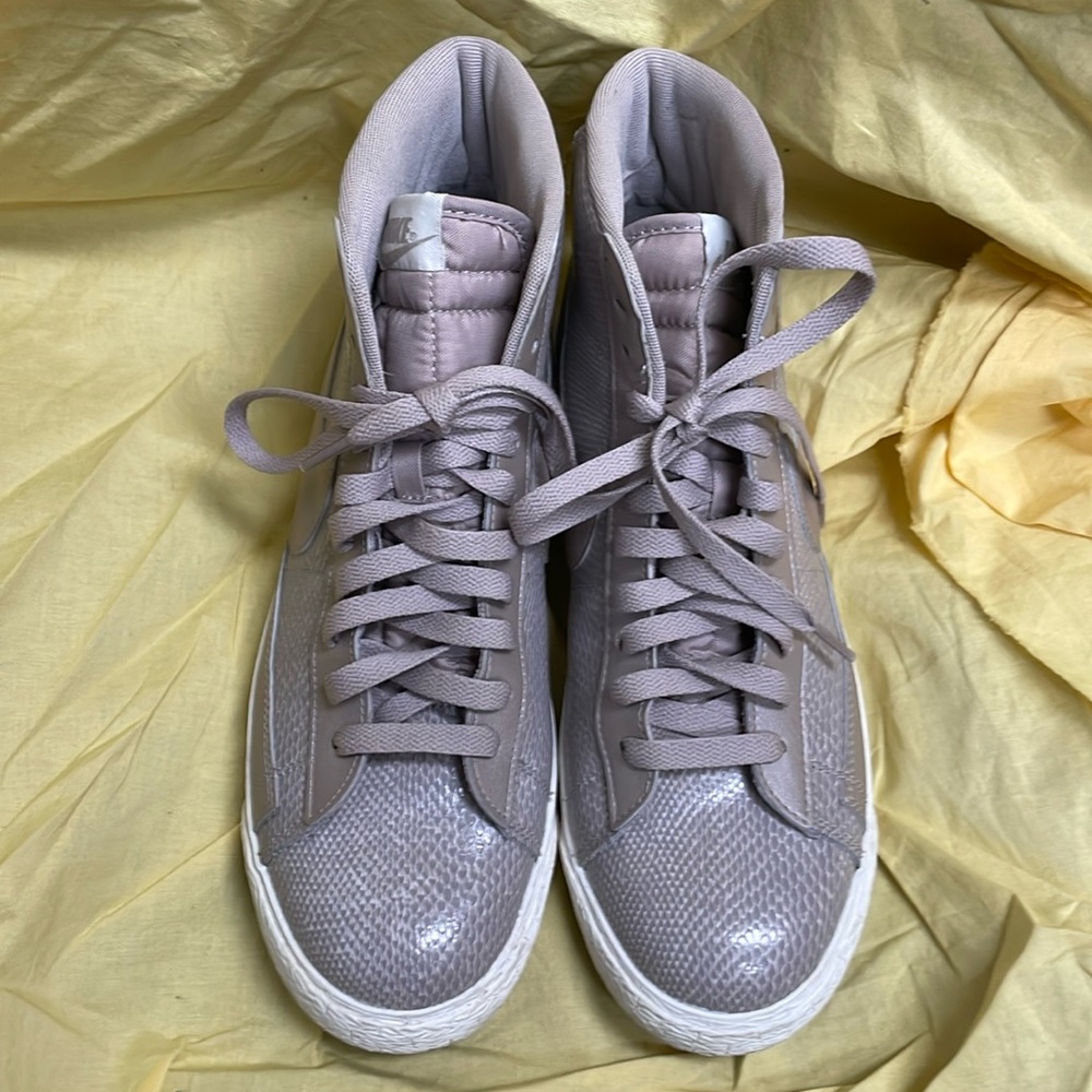 Nike  size 10